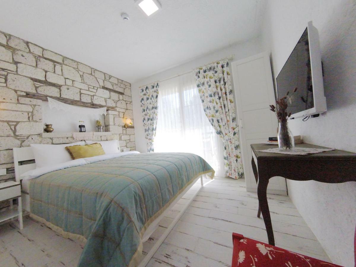 Morisi Konak Butik Otel Alaçatı Buitenkant foto